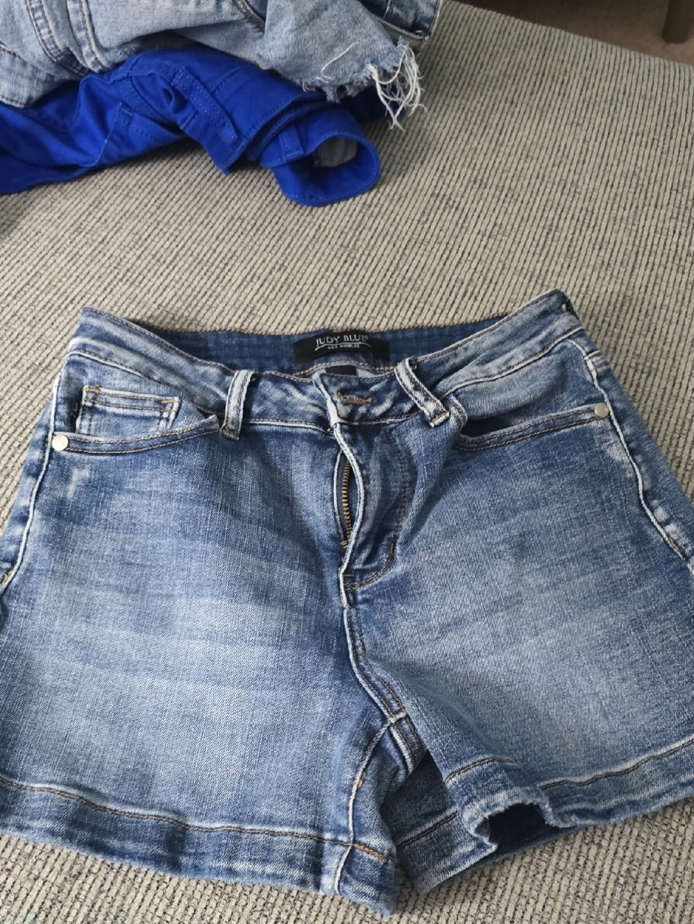 Judy Blue Lady Blue Denim Shorts - Medium Wash Blue